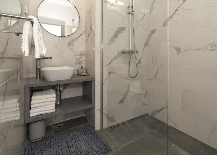 Seaside With A Swimming Pool Rastici, Ciovo - 17889 Appartement *