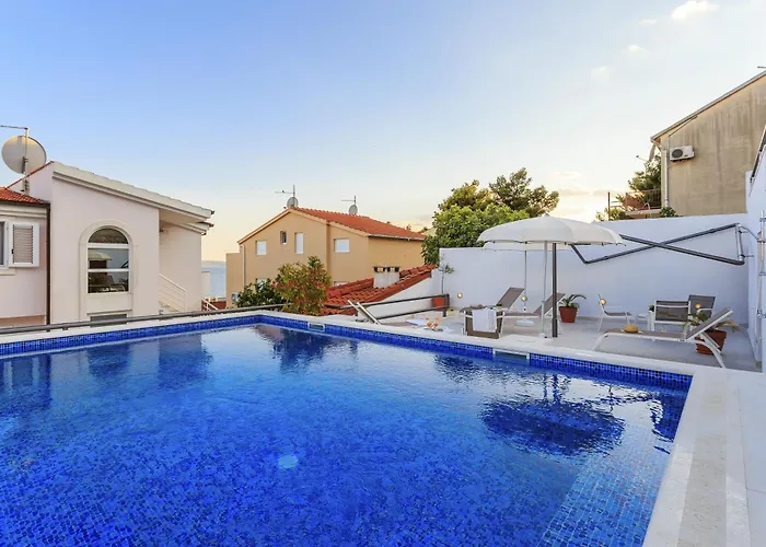 Appartement Seaside With A Swimming Pool Rastici, Ciovo - 17889 Trogir